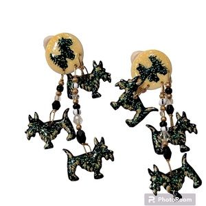 LUNCH AT THE RITZ adorable Scottie Dog clip earrings.  RARE